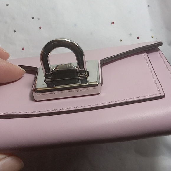 Michael Kord Wallet - Picture 6 of 10